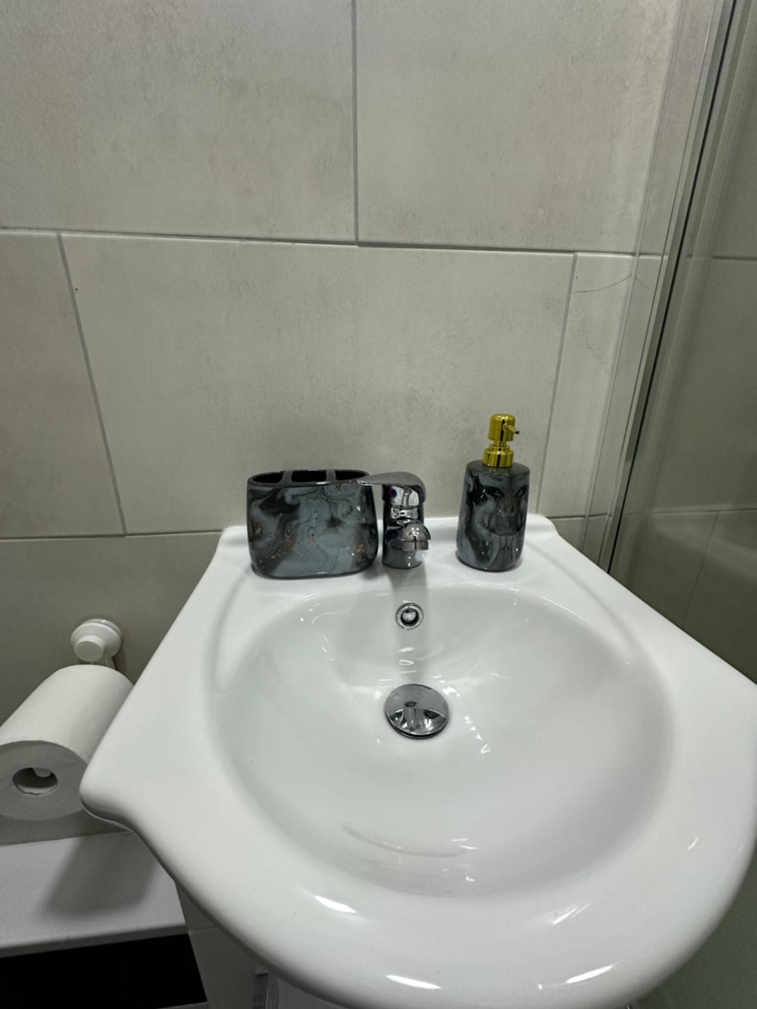 Private Luxurious City Studio-Daily,Weekly,Monthly 버밍엄 외부 사진